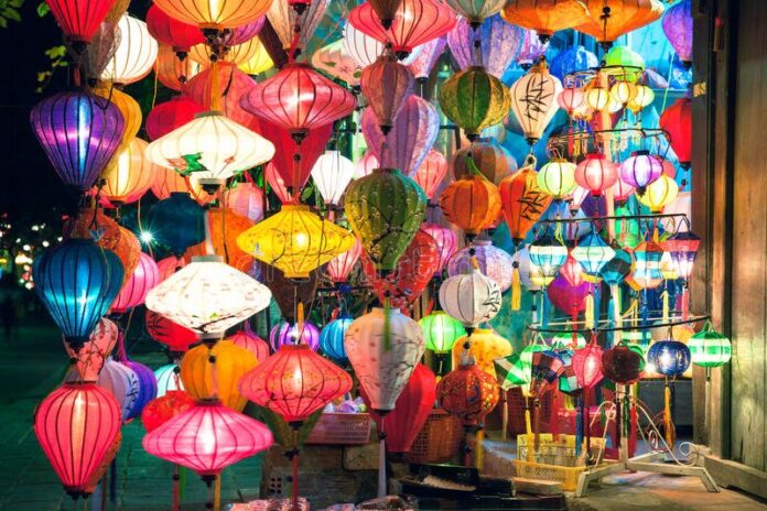 Shop bán đèn lồng uy tín