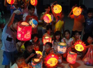 Lồng đèn thiện nguyện Lồng đèn thiện nguyện -Lồng đèn trung thu giá sỉ - Lồng Đèn Giá Sỉ